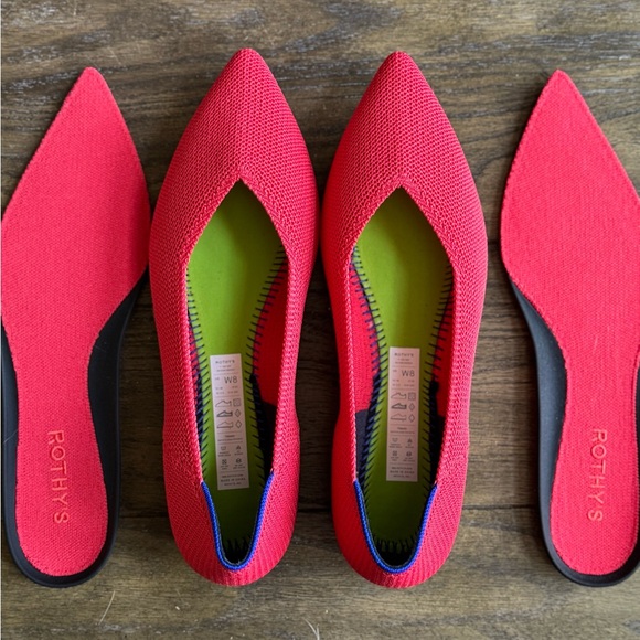 New In Box! Rothy’s The Point II Glamour Red flats,
Size 8 - Picture 4 of 7